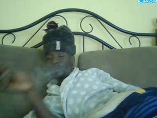 smallgoodnutt Sex Cam Show