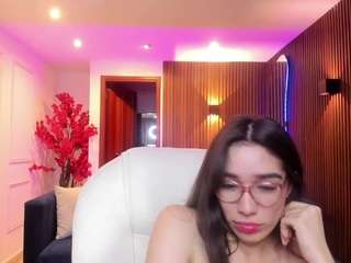 Emma-caarter live webcam show