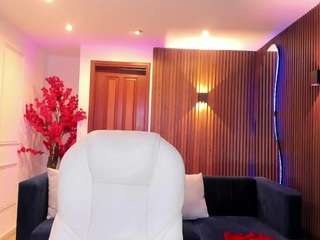 Emma-caarter live webcam show