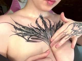 Emma live webcam show