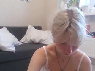 mercedezdobiesz live webcam show