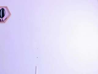 Miia-Ferrari live cam preview
