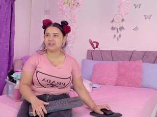 NaomiiEvans live cam preview