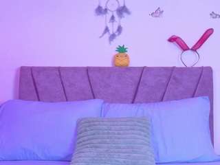 NaomiiEvans live cam preview