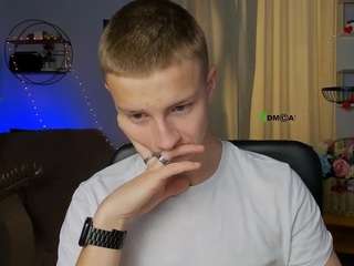 Live cam show with noah-nero