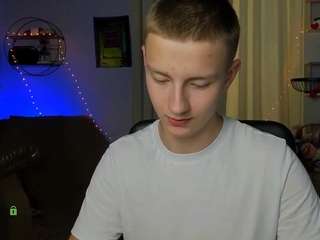 noah-nero webcam model