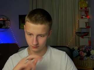 noah-nero webcam model