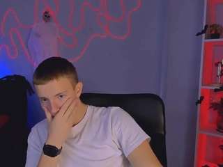 noah-nero live cam preview
