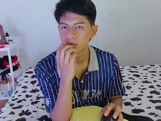 phuwin18956x Sex Cam Show