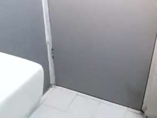 pitudo19cm Sex Cam Show