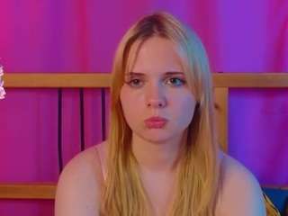 TramieWilson live cam — ass, moaning, thin