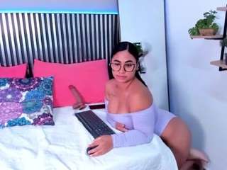 ambermilers's live room