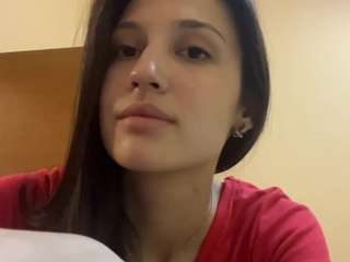 Bertamoschetto's cam show statistics and live stream
