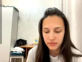 bertamoschetto live on CamSoda