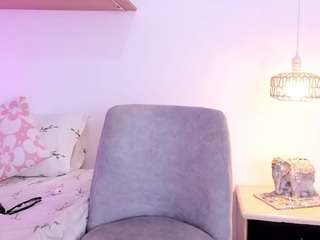 i-am-andrea's live room