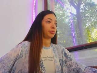 layla-noor live webcam show