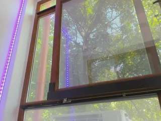Layla-Noor live webcam show