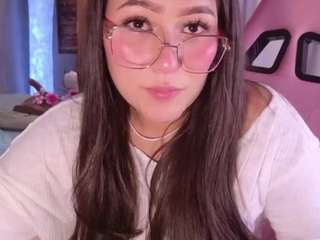 Sarah-Greey live cam preview