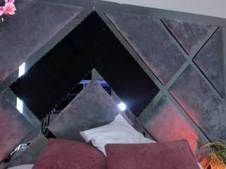 ScarlettRose-1 live webcam show
