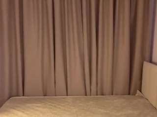 Vicki-Turner live cam preview