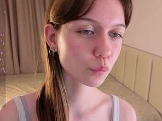 Vicki-Turner live cam preview