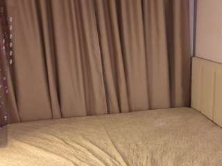 Vicki-Turner live cam preview