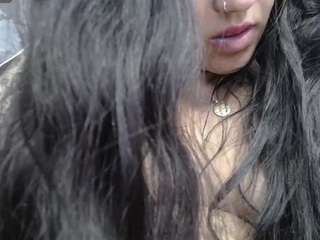 ailyn-ch1 live webcam show