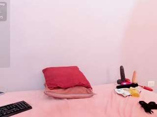 aisha-moore live cam preview