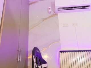 anais-rose live webcam show