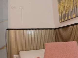 anais-rose live profile
