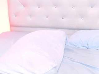 BellaaBombshell