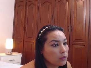 bellaabombshell