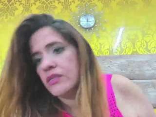 bellamystic's live room