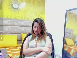 BellaMystic live cam preview