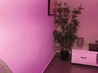 celeste-hills live webcam show