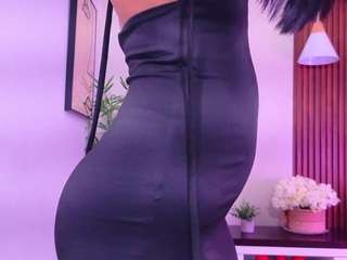 Celeste-Hills live webcam show