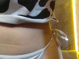 cinnamon-b live webcam show