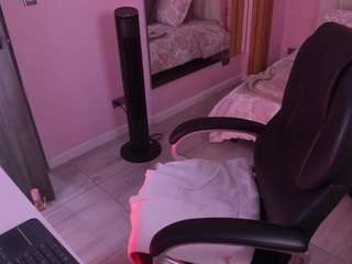 Live cam show with georgia-belmont