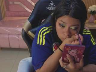 isaa-s Sex Cam Show