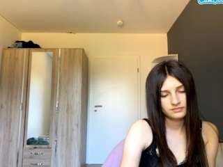 kimbermozo live webcam show