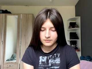 KimberMozo live webcam show