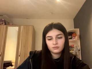 le modèle kimbermozo est en webcam porno dans un show sur le site camsoda, il possède les tags suivants: ahegao,ass,young adult,yoga,twerk,teen 18,tease,tattoos,striptease,skinny,shaved pussy,sexy,public,normal,no drinking,nature,natural,fetish,feet,erotic dance