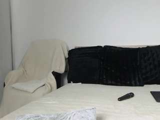 Layla12a live webcam show