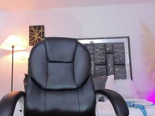 Martina-evan's cam show statistics and live stream
