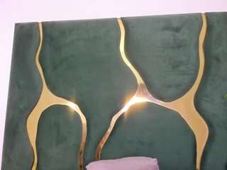 milapetiteAsm live webcam show