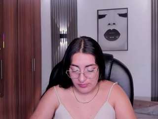 naiah-blue live webcam show