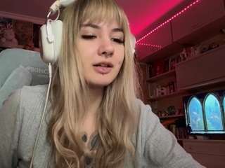AlyciaNarine