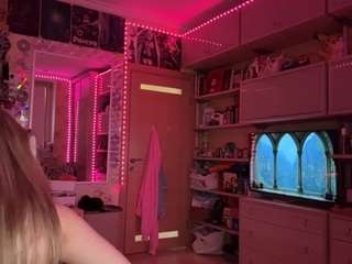 AlyciaNarine