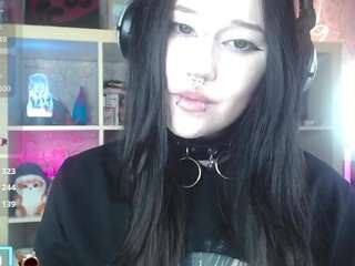Chloe-crystall-killer's live stream