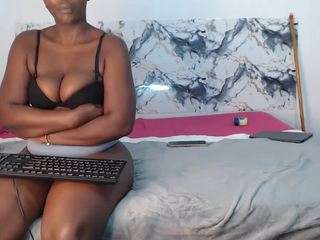 curvyj255